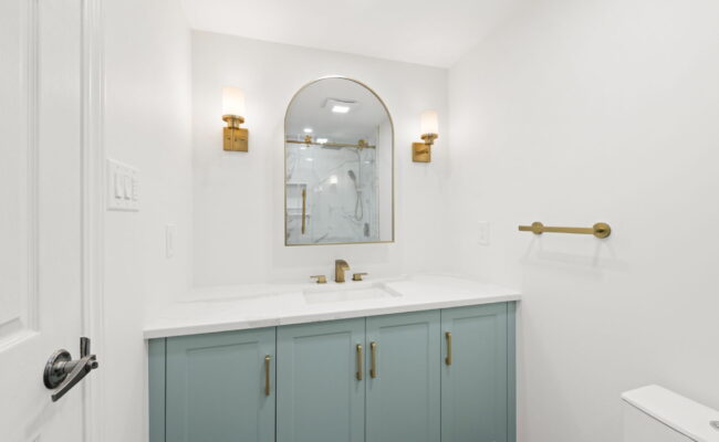 Small Bathroom Renovation Ideas in Ottawa